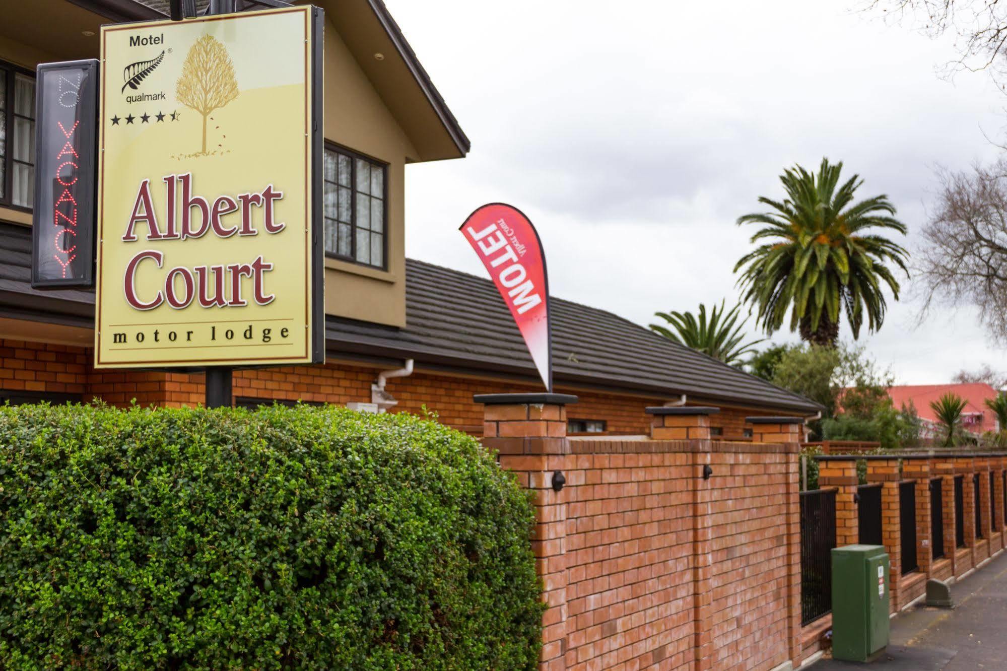 Albert Court Motor Lodge Hamilton Extérieur photo