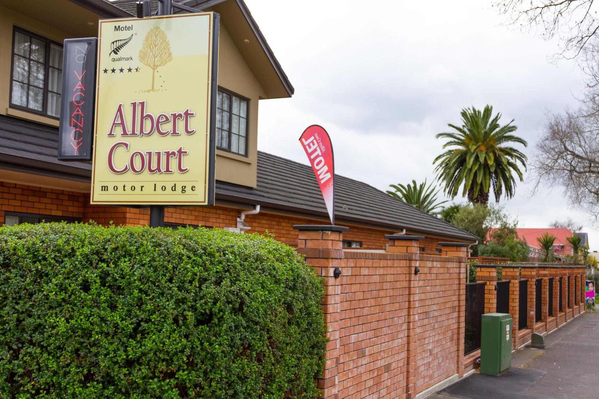 Albert Court Motor Lodge Hamilton Extérieur photo
